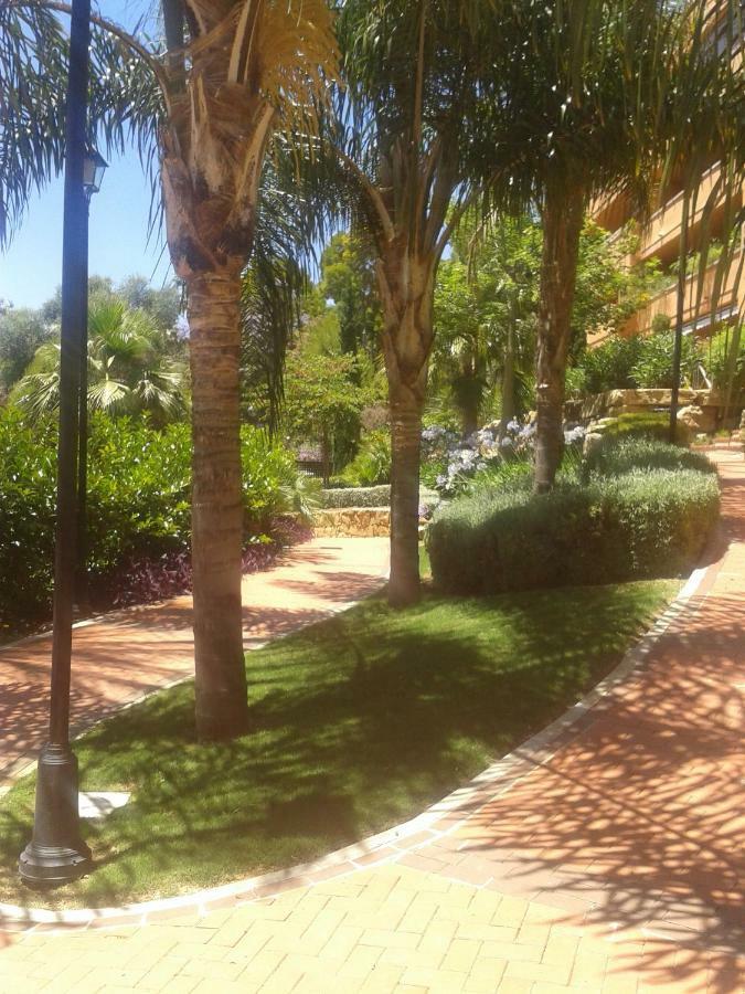 Apartamento Milla De Oro Marbella Kültér fotó