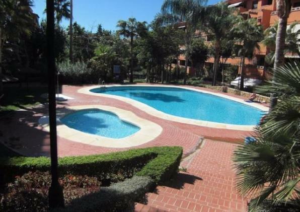Apartamento Milla De Oro Marbella Kültér fotó
